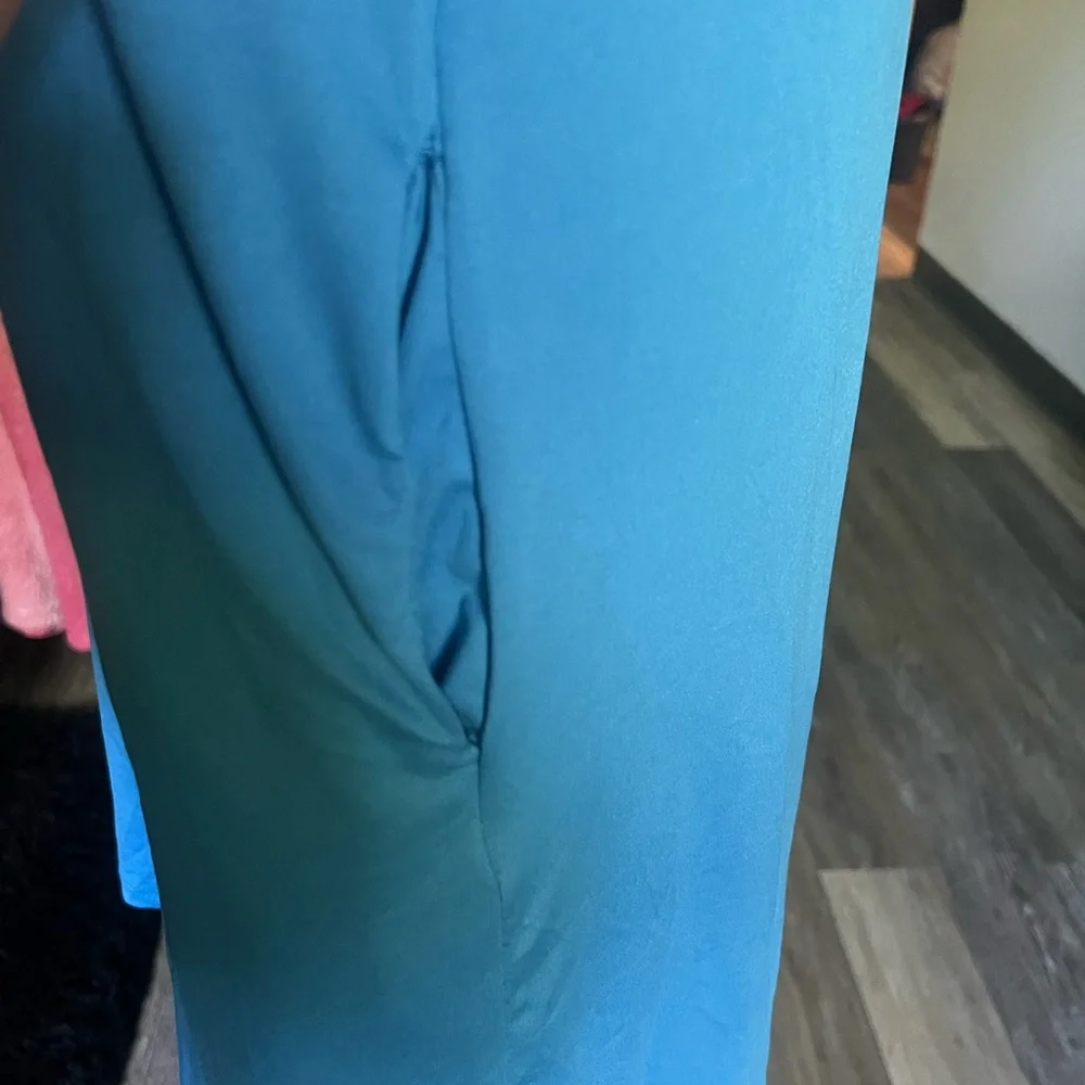 Chic Cap Sleeve V-Neck Blue Mini Dress